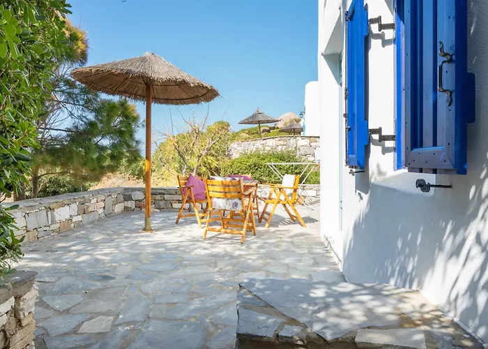 Sunrock - Petunia Aparthotel Naxos City