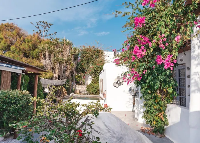 Sunrock - Petunia 3* Naxos City