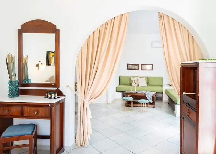 Sunrock - Petunia Aparthotel 3*