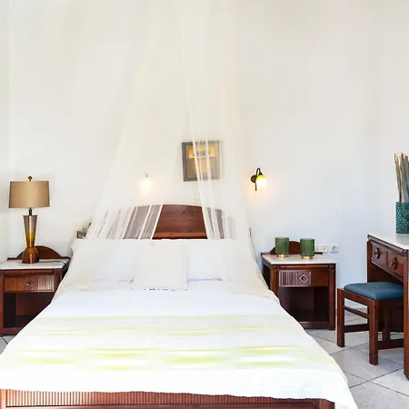 Appart hôtel Sunrock - Petunia 3*