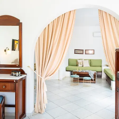 Sunrock - Petunia Apartahotel 3*